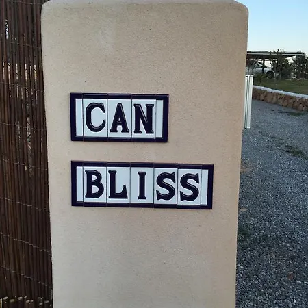 Can Bliss * Cala Llena
